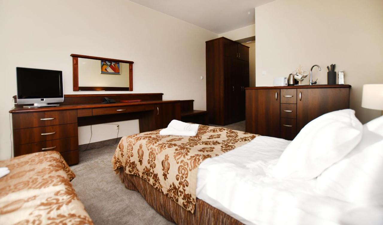 Komfortowy Apartament W Arka Medical Spa โควอบเซก ภายนอก รูปภาพ