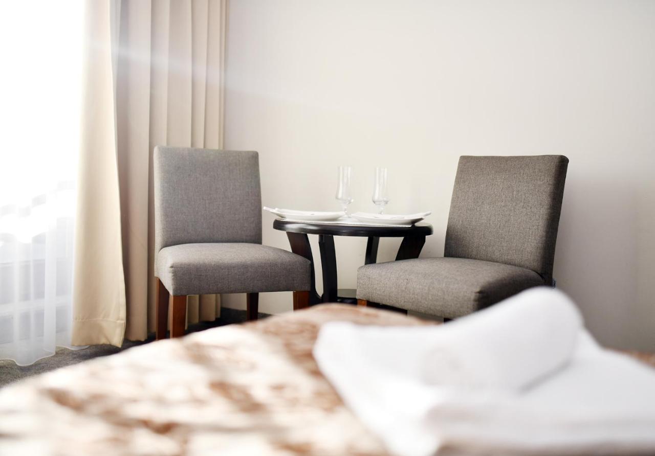 Komfortowy Apartament W Arka Medical Spa โควอบเซก ภายนอก รูปภาพ