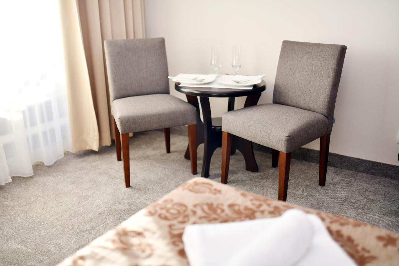 Komfortowy Apartament W Arka Medical Spa โควอบเซก ภายนอก รูปภาพ